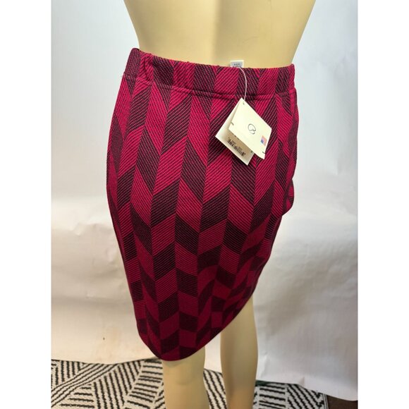 St. John Collection Cranberry/Black Chevron Wool & Rayon Skirt K716335 Size 4 - Picture 12 of 13